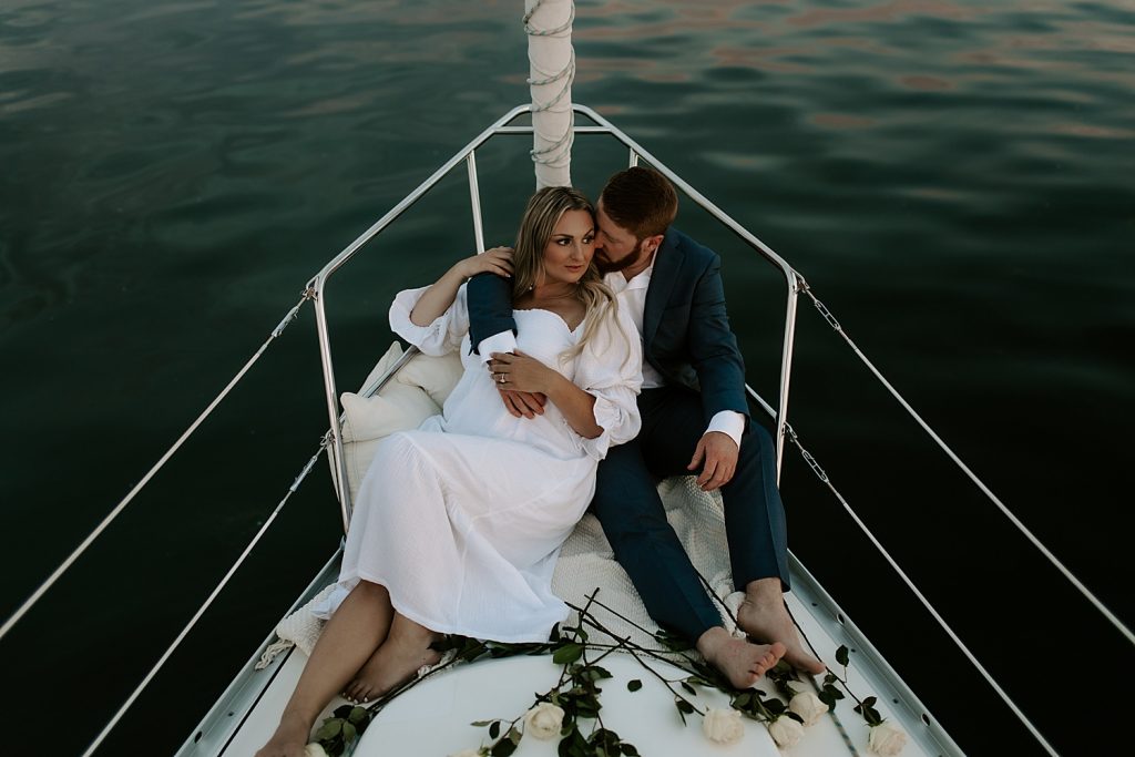 Coastal Style Lake Erie Engagement Session | Burgh Brides | Jessica Jolene Photography
