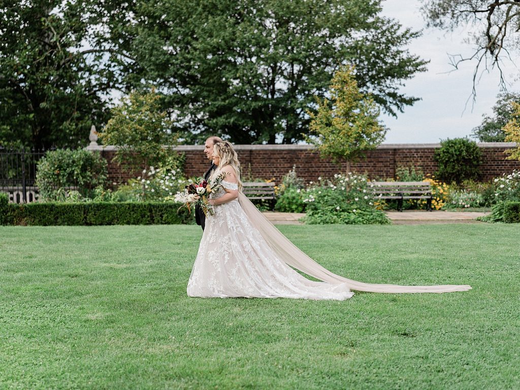 Boho Maroon & Peach MuseumLab Wedding | Burgh Brides | Frank Vilsack Photography