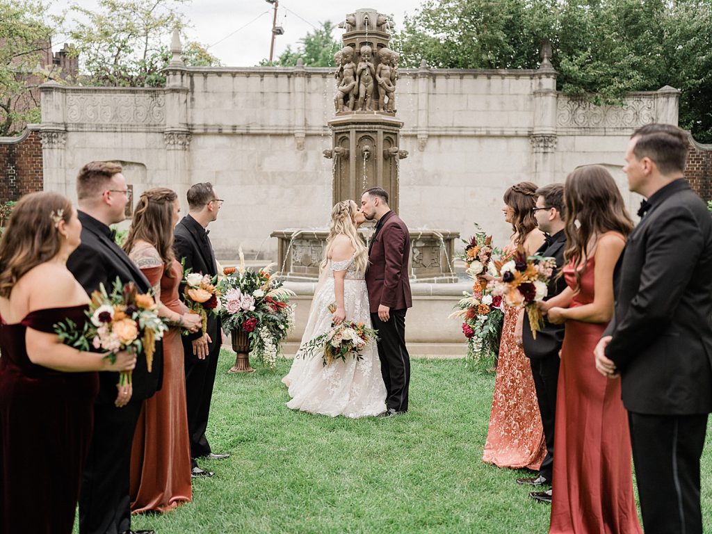 Boho Maroon & Peach MuseumLab Wedding | Burgh Brides | Frank Vilsack Photography