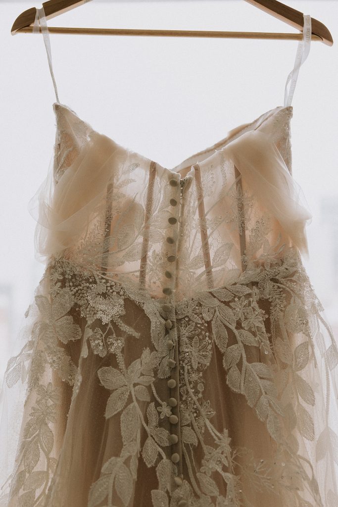 Intimate Courthouse Wedding & Cafe du Jour Reception | Burgh Brides | All Heart Photo
