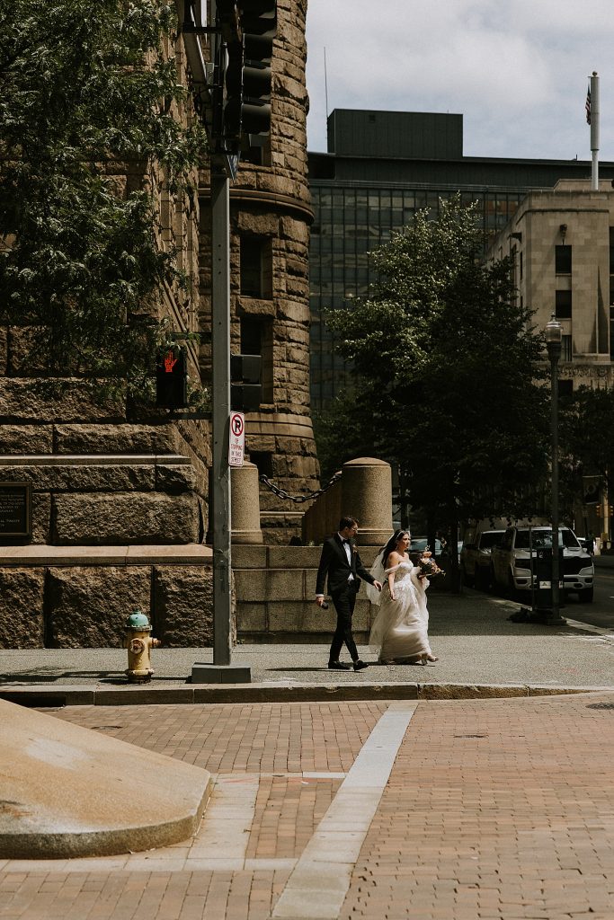 Intimate Courthouse Wedding & Cafe du Jour Reception | Burgh Brides | All Heart Photo