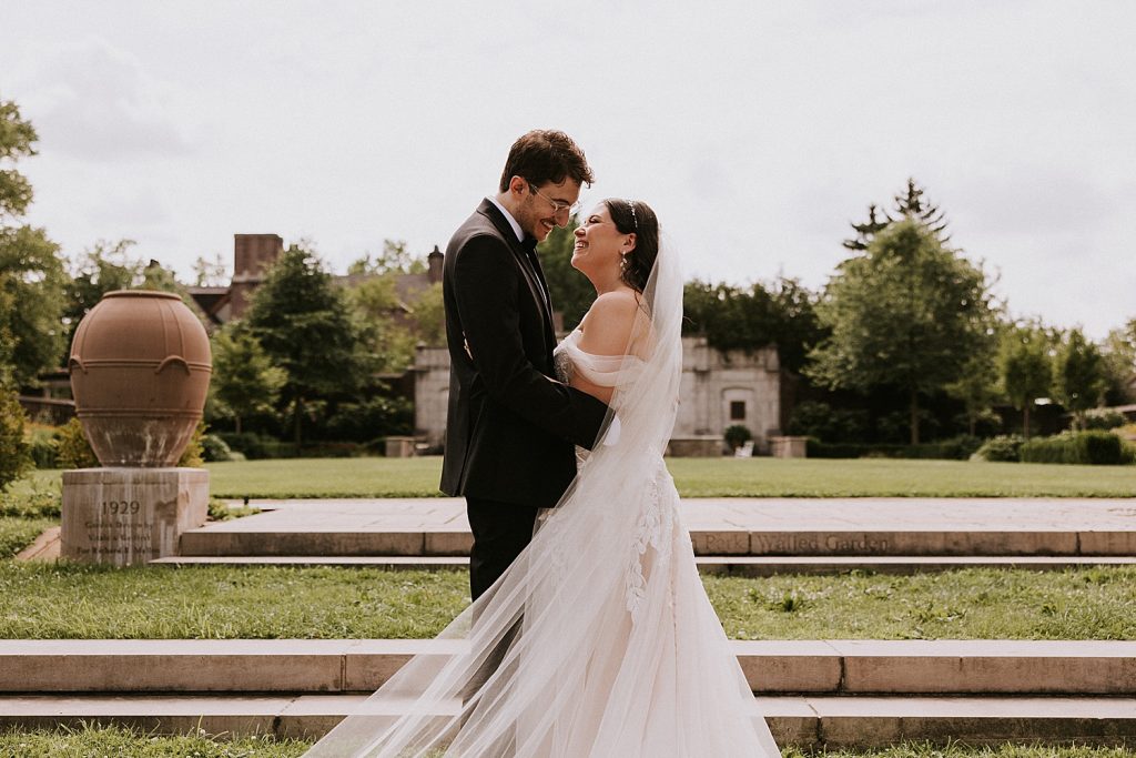 Intimate Courthouse Wedding & Cafe du Jour Reception | Burgh Brides | All Heart Photo