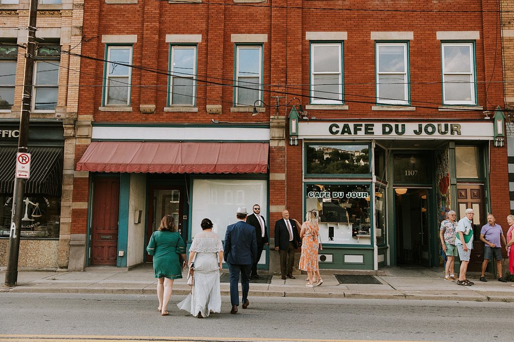 Intimate Courthouse Wedding & Cafe du Jour Reception | Burgh Brides | All Heart Photo