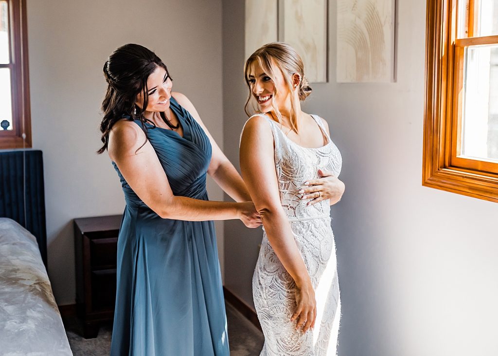 Amalfi Coast Inspired Wedding at Oakmont Country Club | Burgh Brides