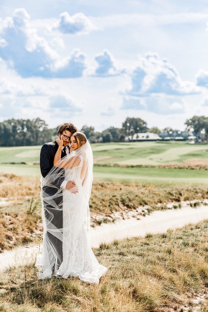 Amalfi Coast Inspired Wedding at Oakmont Country Club | Burgh Brides