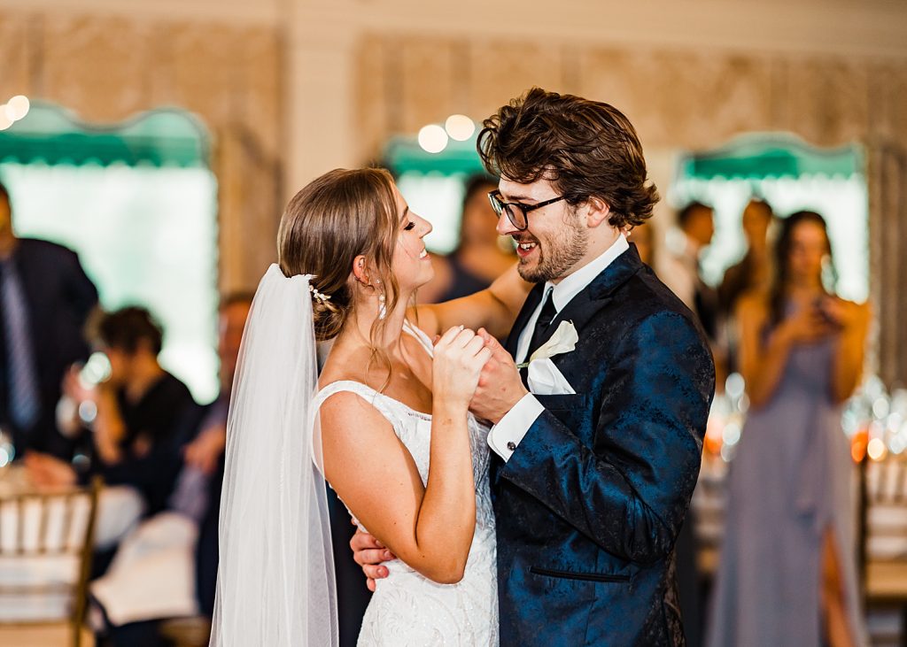 Amalfi Coast Inspired Wedding at Oakmont Country Club | Burgh Brides