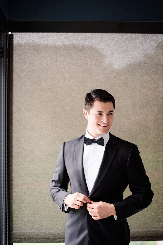 Radiant & Romantic Oakmont Country Club Wedding | Burgh Brides | Alison Mish Photography