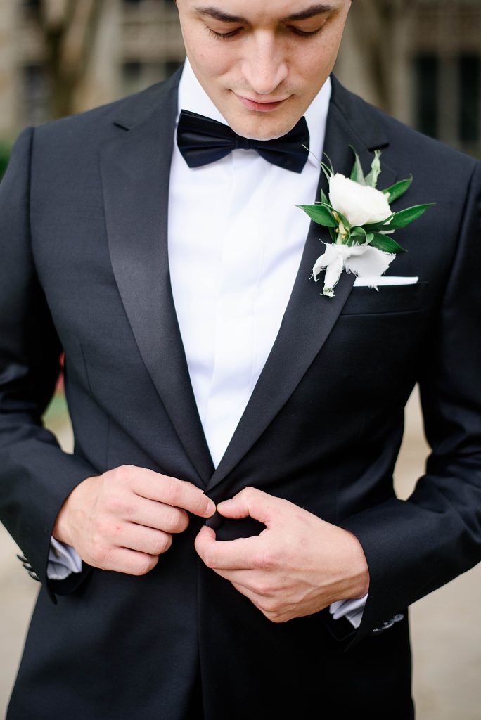 Radiant & Romantic Oakmont Country Club Wedding | Burgh Brides | Alison Mish Photography
