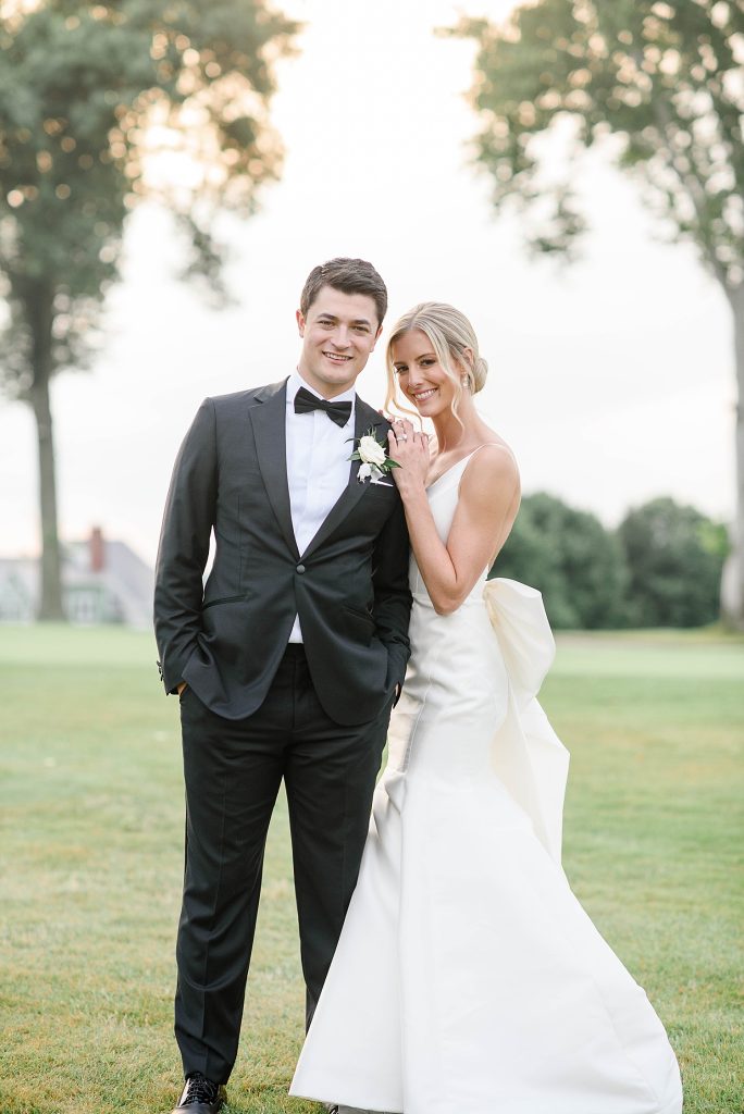 Radiant & Romantic Oakmont Country Club Wedding | Burgh Brides | Alison Mish Photography
