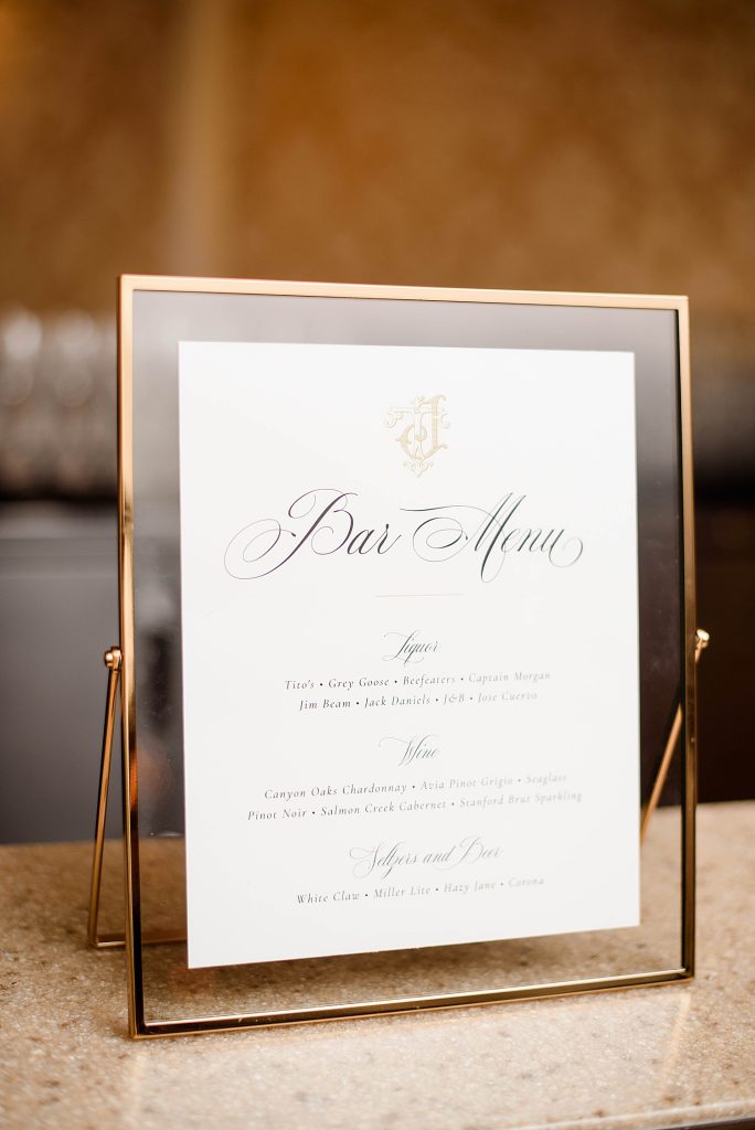 Radiant & Romantic Oakmont Country Club Wedding | Burgh Brides | Alison Mish Photography
