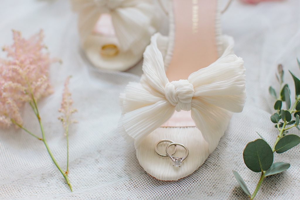 Floral Inspired Pittsburgh Botanic Garden Wedding | Burgh Brides | Alessandra Lee Photography