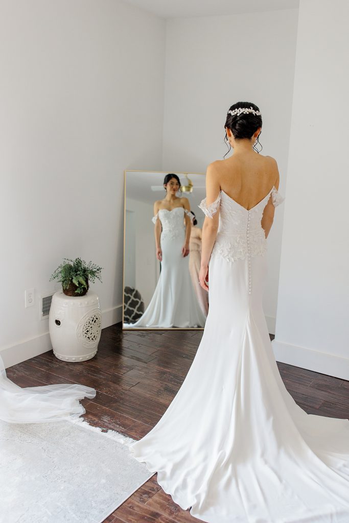 Floral Inspired Pittsburgh Botanic Garden Wedding | Burgh Brides | Alessandra Lee Photography