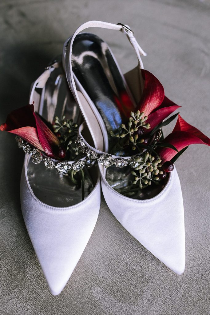 Bird Inspired Wedding at the National Aviary | Burgh Brides | Kaitlin Powell Photography