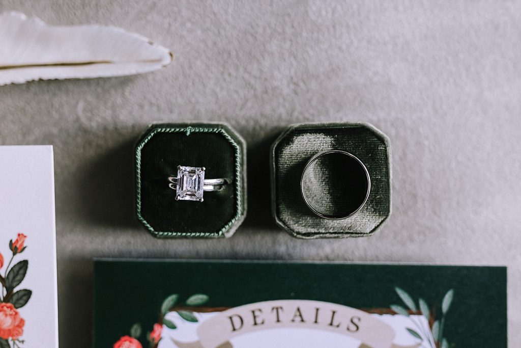 Bird Inspired Wedding at the National Aviary | Burgh Brides | Kaitlin Powell Photography