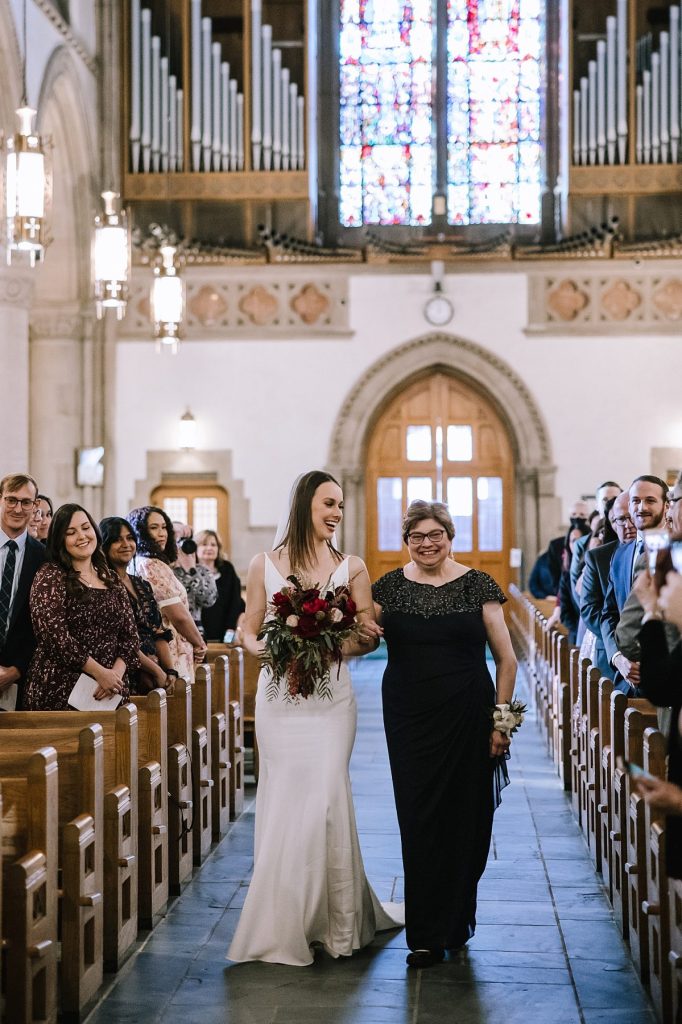 Bird Inspired Wedding at the National Aviary | Burgh Brides | Kaitlin Powell Photography