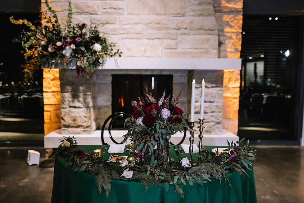 Bird Inspired Wedding at the National Aviary | Burgh Brides | Kaitlin Powell Photography