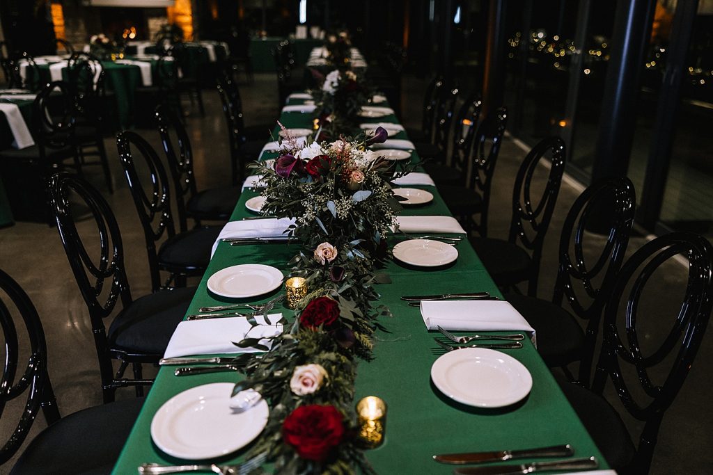 Bird Inspired Wedding at the National Aviary | Burgh Brides | Kaitlin Powell Photography