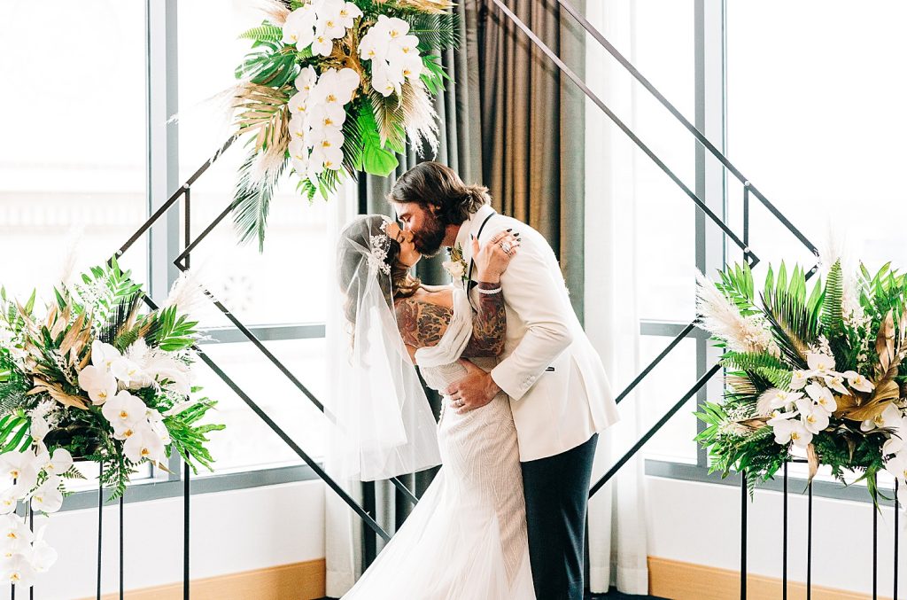 Modern Art Deco Inspired Wedding Styled Shoot | Burgh Brides | Ashley Giffin Photography